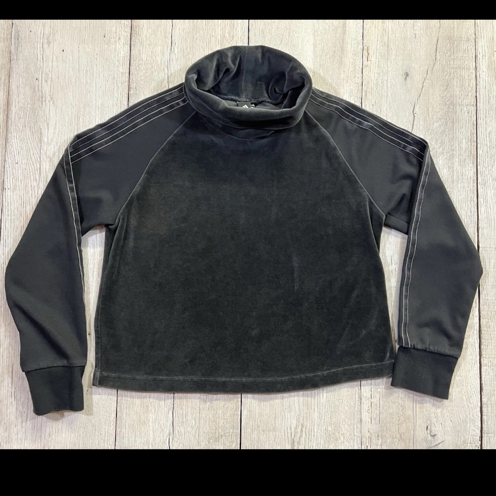 Adidas Women's Sport ID Velour Cropped Long Sleeve Top Size Small